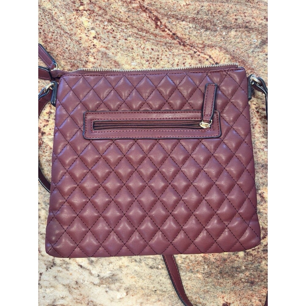 LOVEVOOK Quilted Vegan Leather Crossbody Purse – Adjustable Strap, Burgundy NWOT - Picture 4 of 12
